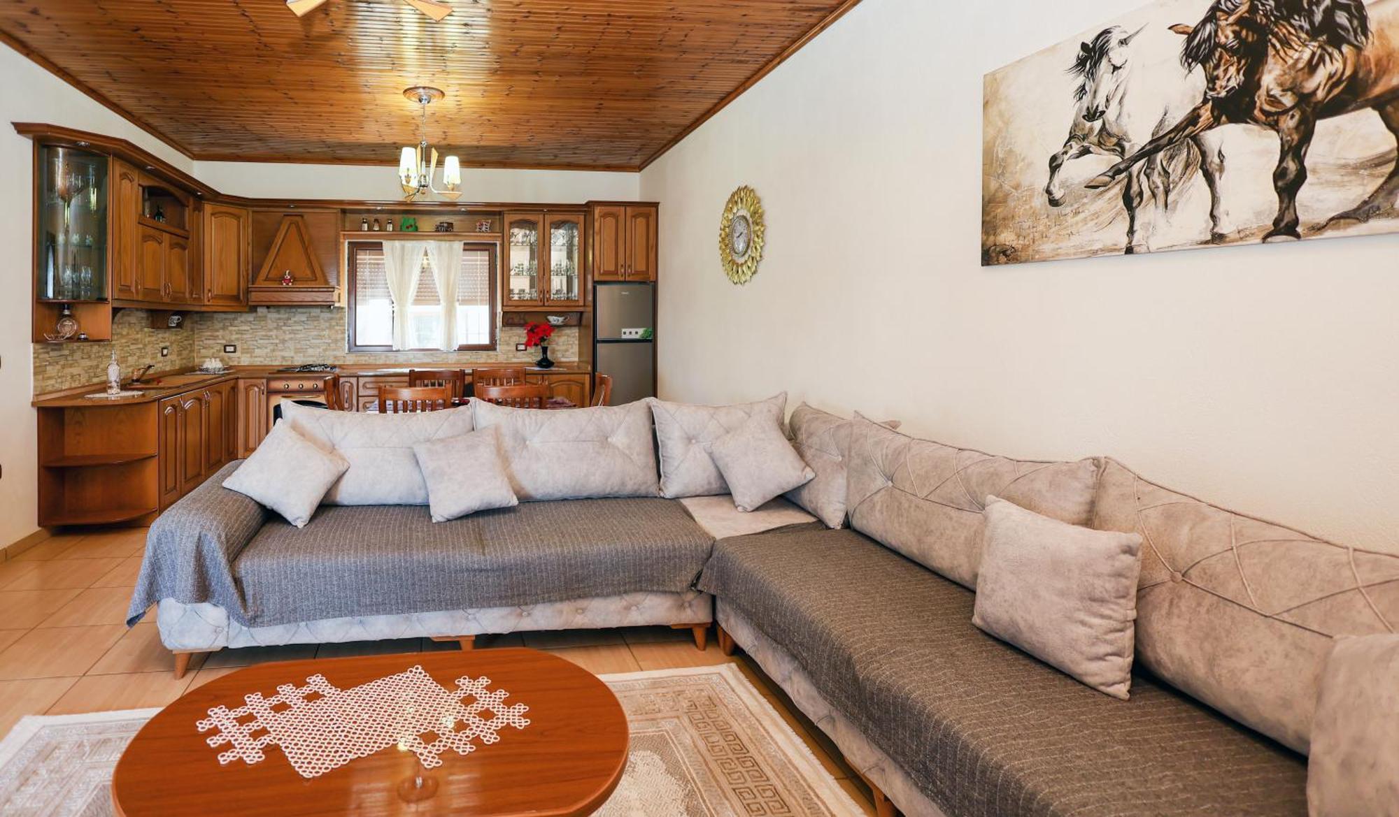 Villa Kevin Berat Dış mekan fotoğraf